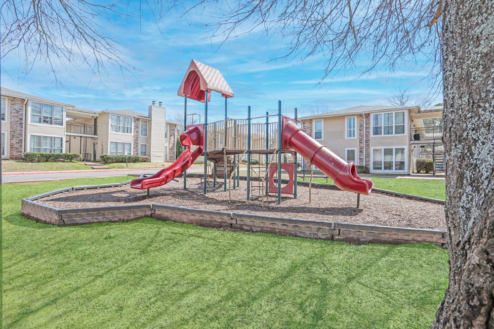 Summit-Town-Country 08